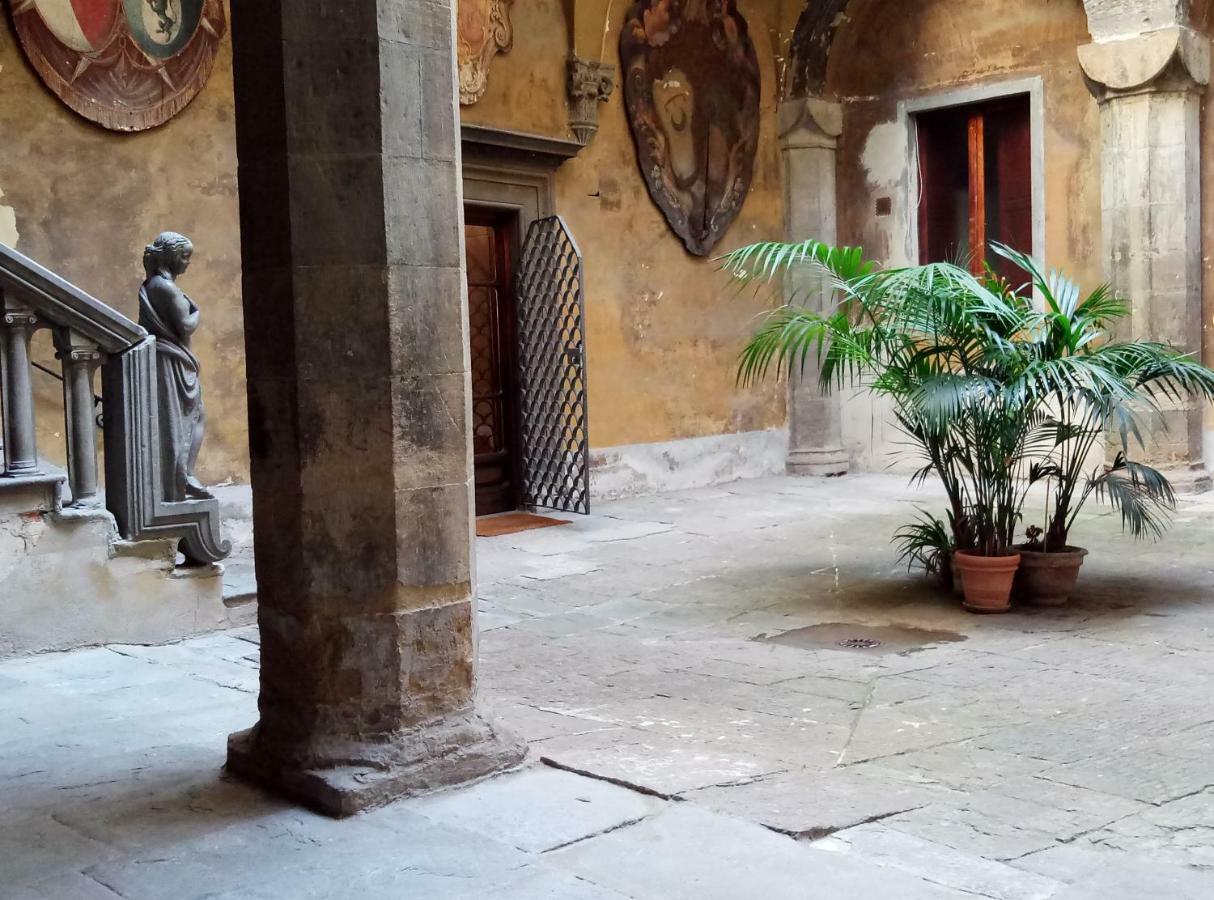 Palazzo Larioni Dei Bardi Lejlighed Firenze Eksteriør billede